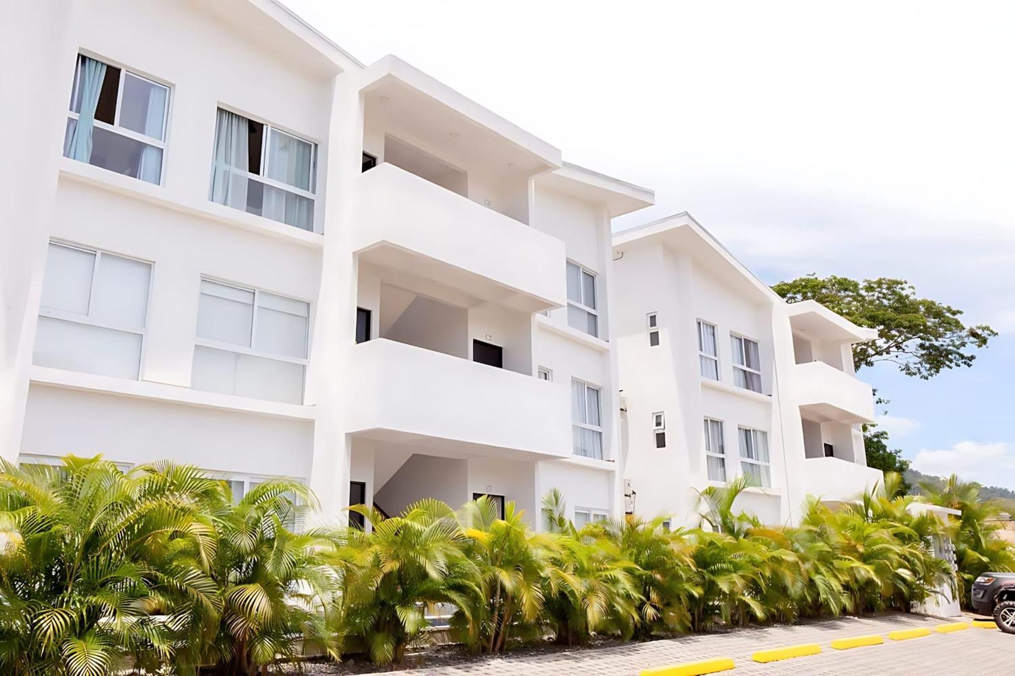 Modern 2Br Condo - Minutes From Jaco Beach - Prime Location Dış mekan fotoğraf
