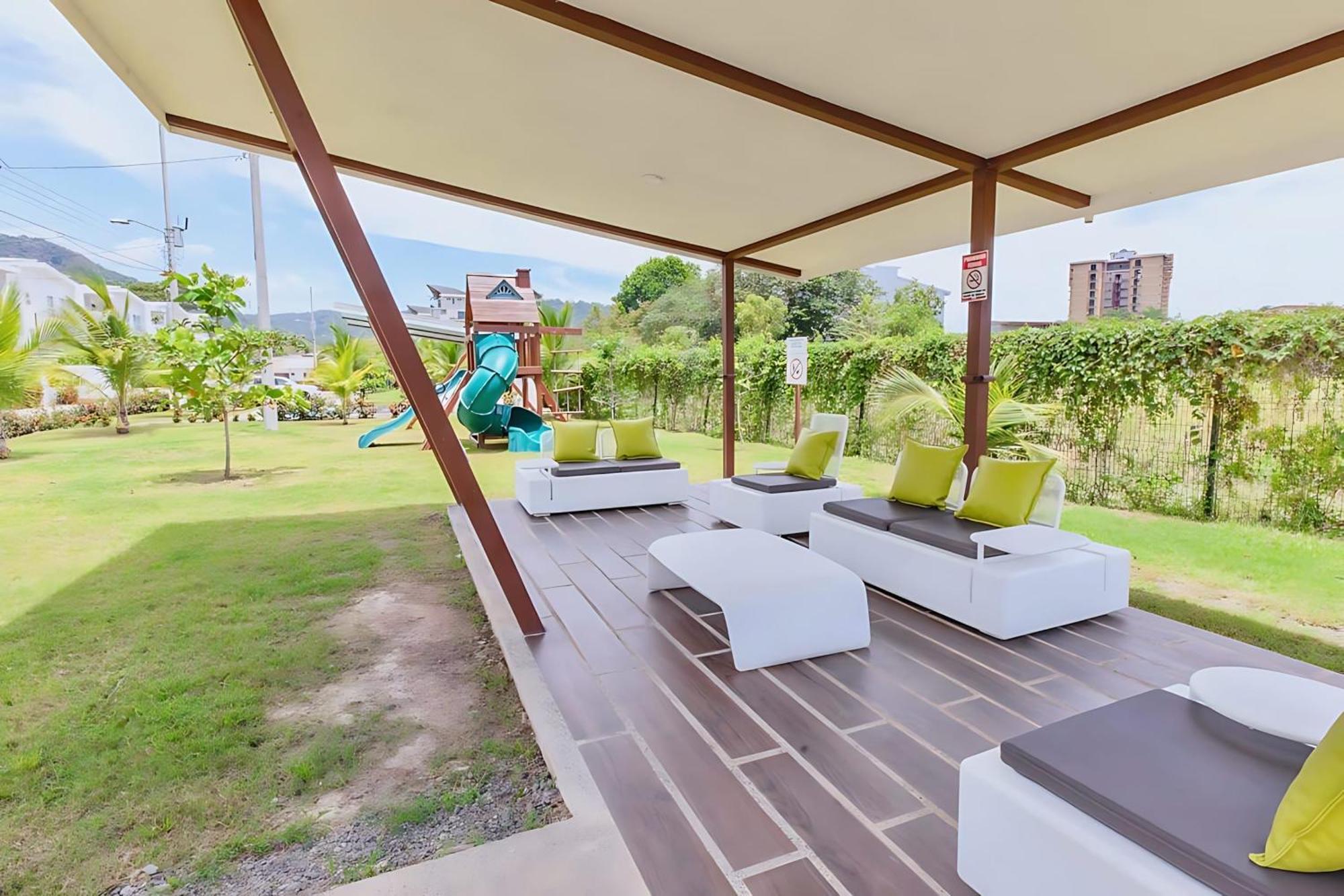 Modern 2Br Condo - Minutes From Jaco Beach - Prime Location Dış mekan fotoğraf